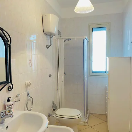 מלון דירות Residenza Arene 3*