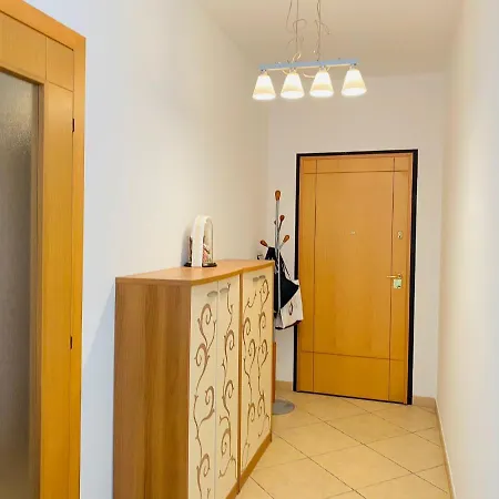 Residenza Arene מלון דירות 3*