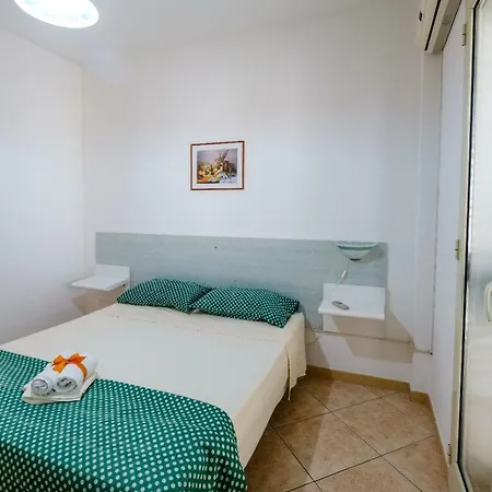 Residenza Arene 3* גאליפולי