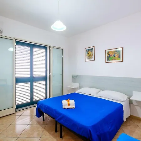 Residenza Arene מלון דירות גאליפולי