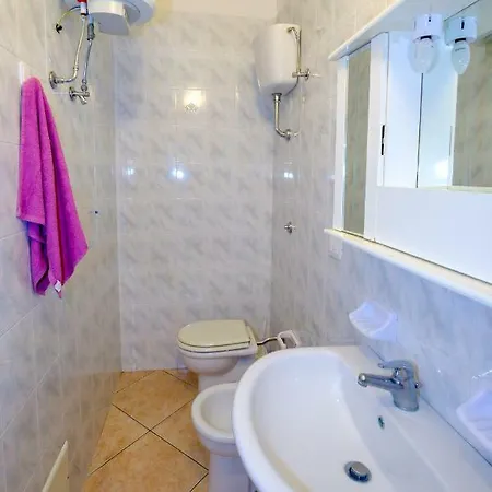 Residenza Arene מלון דירות