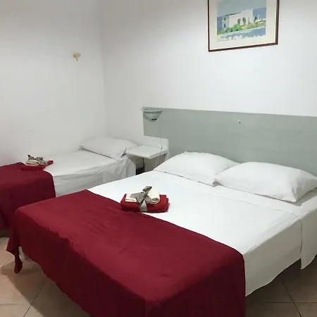 Residenza Arene Aparthotel 3*