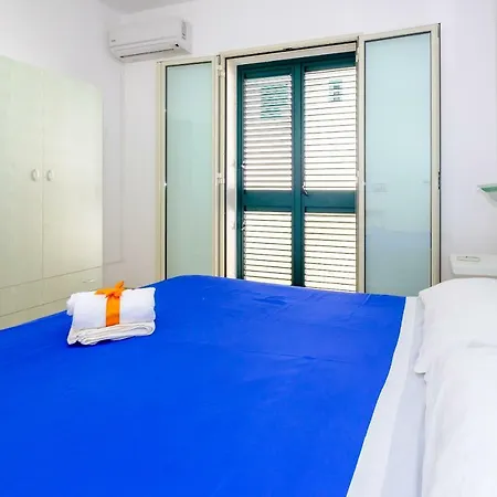 Residenza Arene 3* غالّيبولي